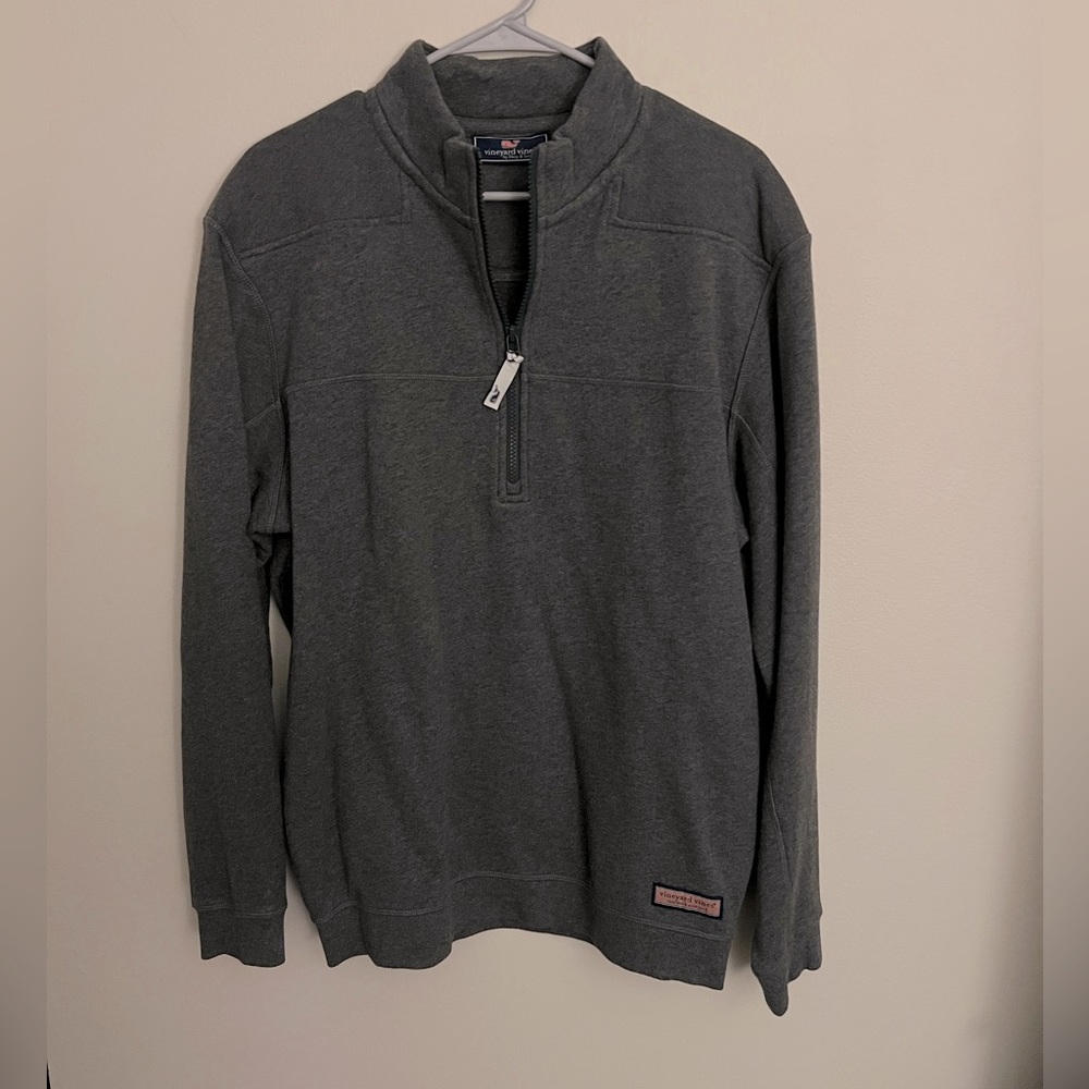 Men's Vineyard Vines half zip sweatshirt